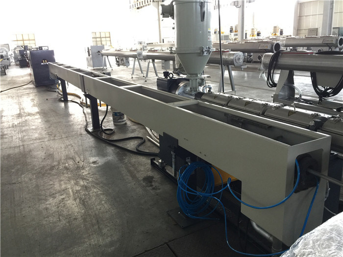 Pex/Pert Aluminium Pex/Pert Overlap Welding Five Layer Pipe Making Machine