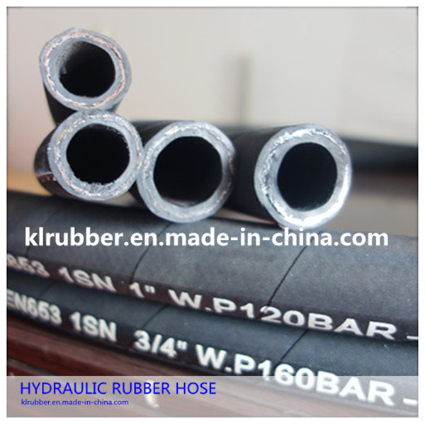 SAE100 R2at/2sn Steel Wire Braided Hydraulic Rubber Hose with Hydraullic Fitting