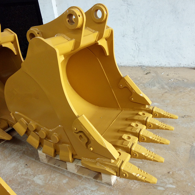 Rsbm Reinforce Excavator Rock Bucket Excavator Part Used in Heavy Working Condition