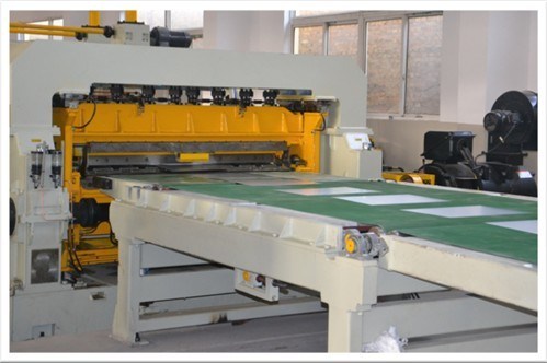 Top Manufacturer of Rotary Shear Cut to Length Machine Line in China