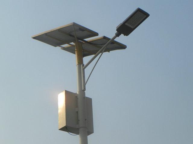 8m Street Lighting Pole with Arm Galvanized Steel Pole (BDP09)