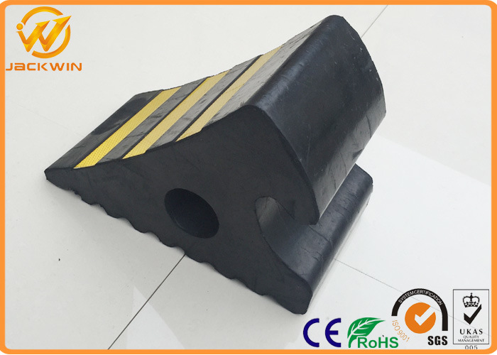 High Compression Car Rubber Wheel Stopper for Speed Reducing