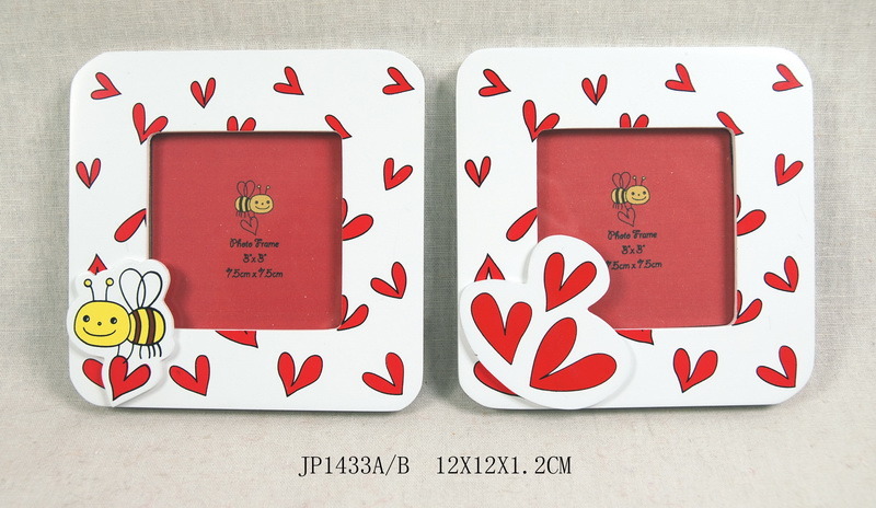 High Quality Wooden Valentine Photo Frame in MDF with Screenprinting