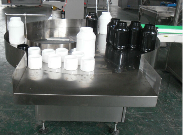 Automatic Can Feeding, powder Filling And Packaging Machine (XFF-G)