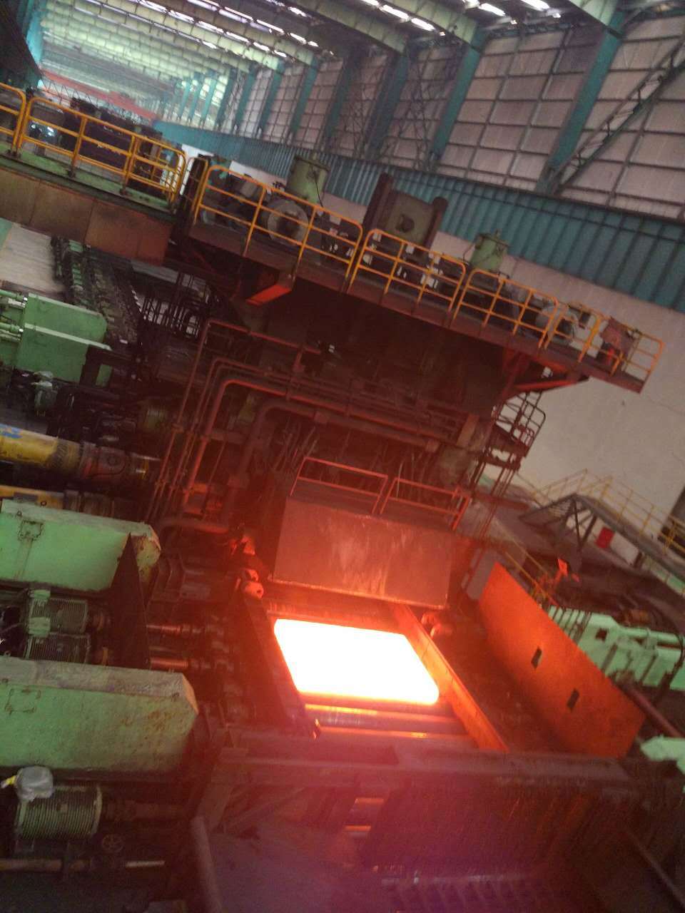 Mining High Strength Gr500 Hot Rolled Chromium Mn Alloy Wear Plate