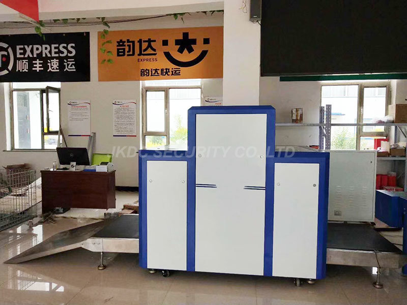 Airport Custom Police X-ray Parcle Scanner for Checking Luggage 100*80cm Tunnel Size