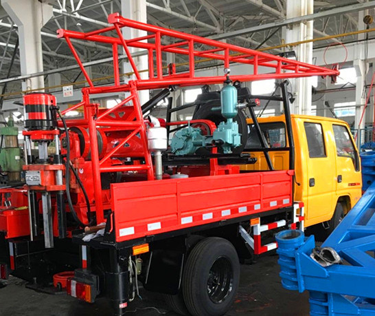 Gc-150 Hydraulic Chuck Truck Mounted Drilling Rig for Geological Exploration 1300n. M Torque