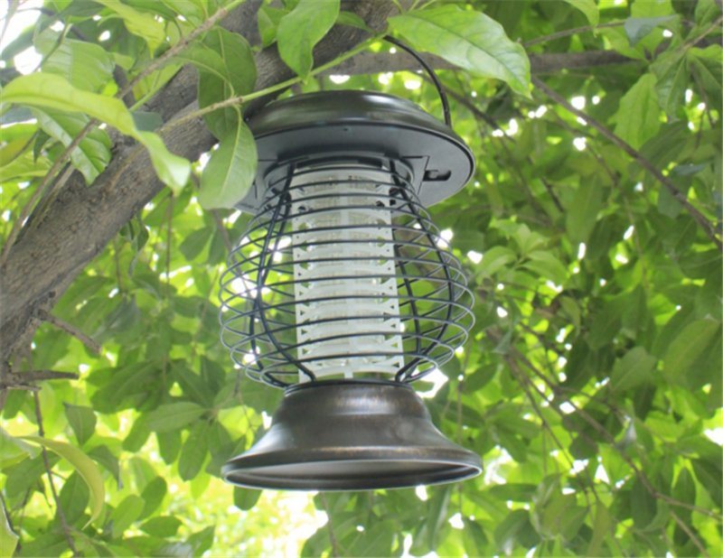 Solar-Powered Mosquito Fly Pest Insect Bug Zapper Yard Outdoor Solar Light