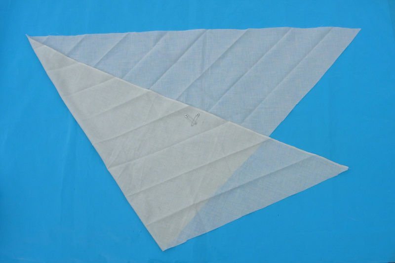 Surgical Bleached Triangle Bandages for Single Use