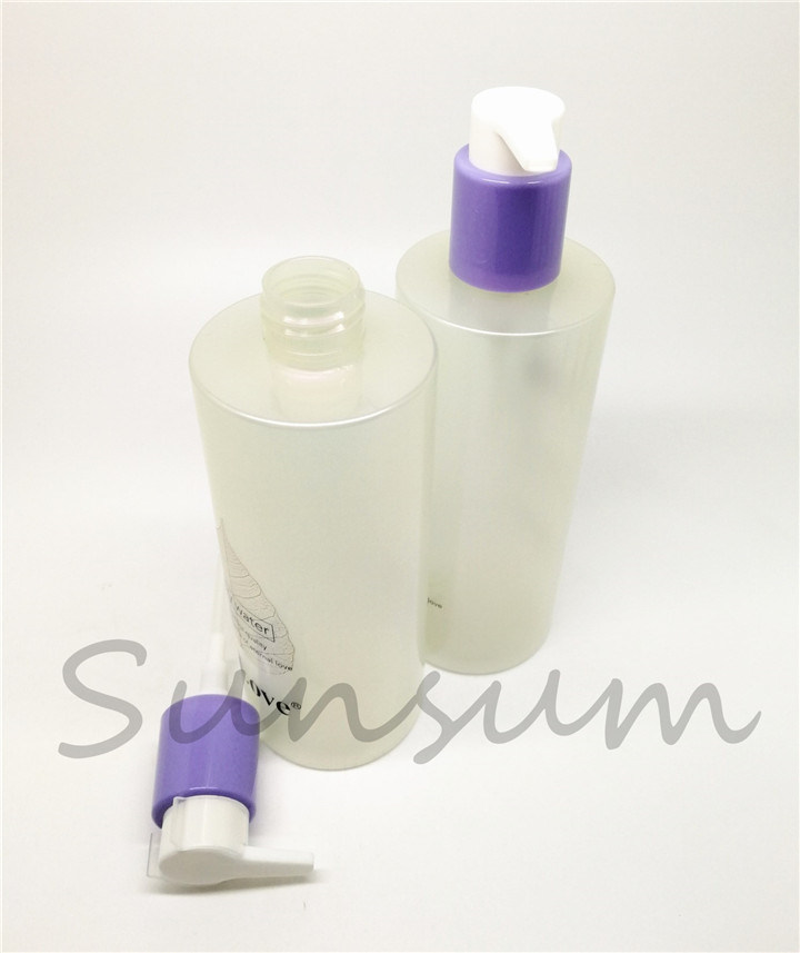 Customized Cosmetic Pet Plastic Container Shampoo Bottle