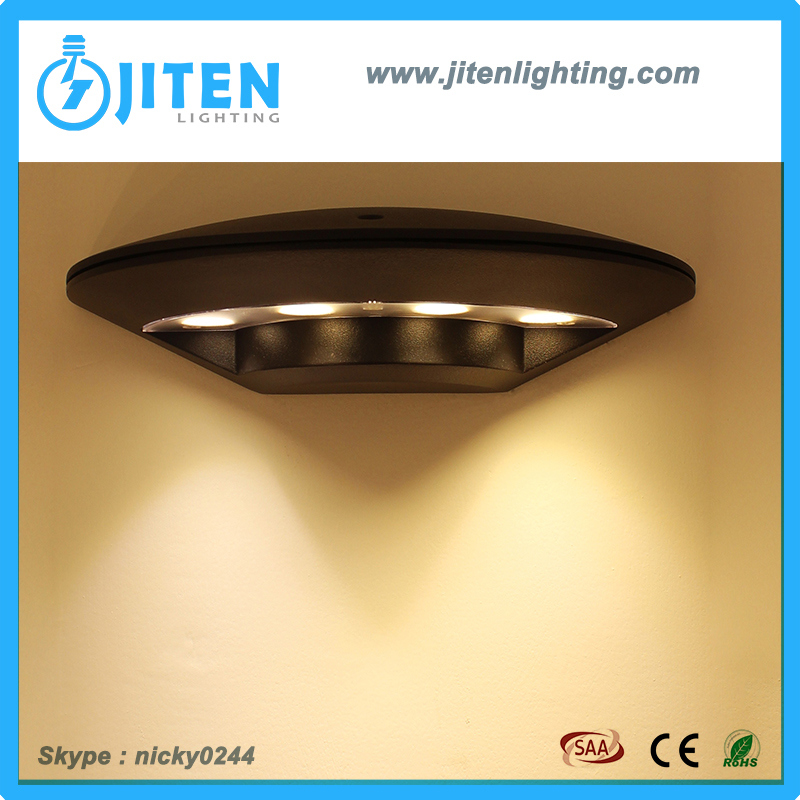 Warm White 1200 Lumen Outdoor LED Wall Light