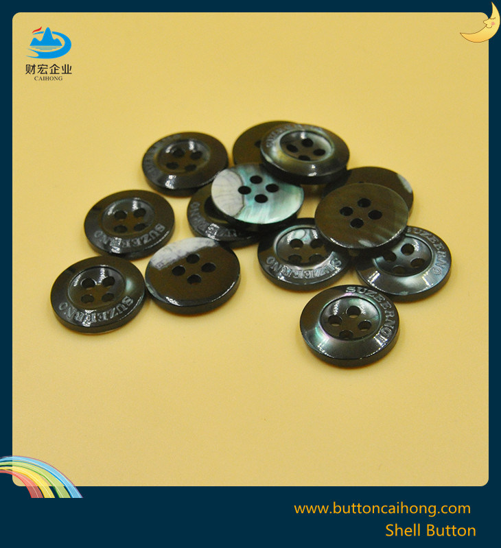 Dyeing Black Mother of Pearl Shell Knitting Buttons with 4 Holes