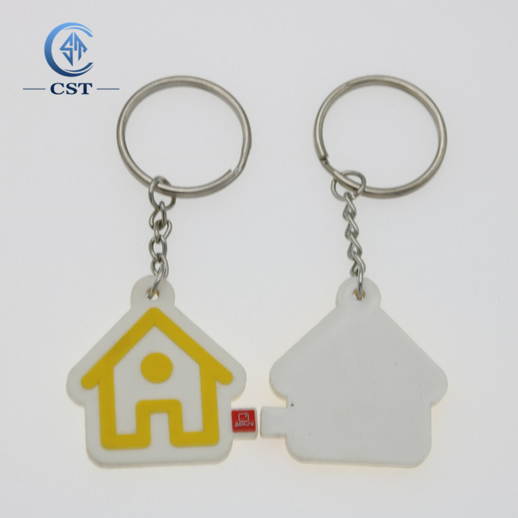 Creative Design Couple Letter M Keychain