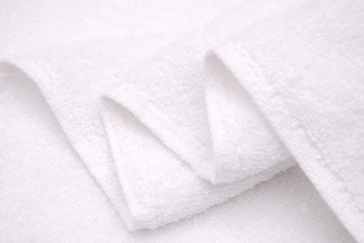 100% Cotton White Embroidery Logo Hotel Bath Towel