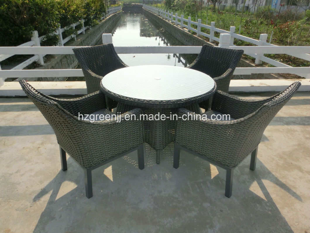 5 Pieces Round Table Arm Chairs Wicker Furniture Dining Set