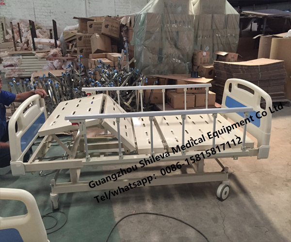 304 Stainless Steel 1mm Thickness Strong Manual Hospital Bed/Flat Metal Bed