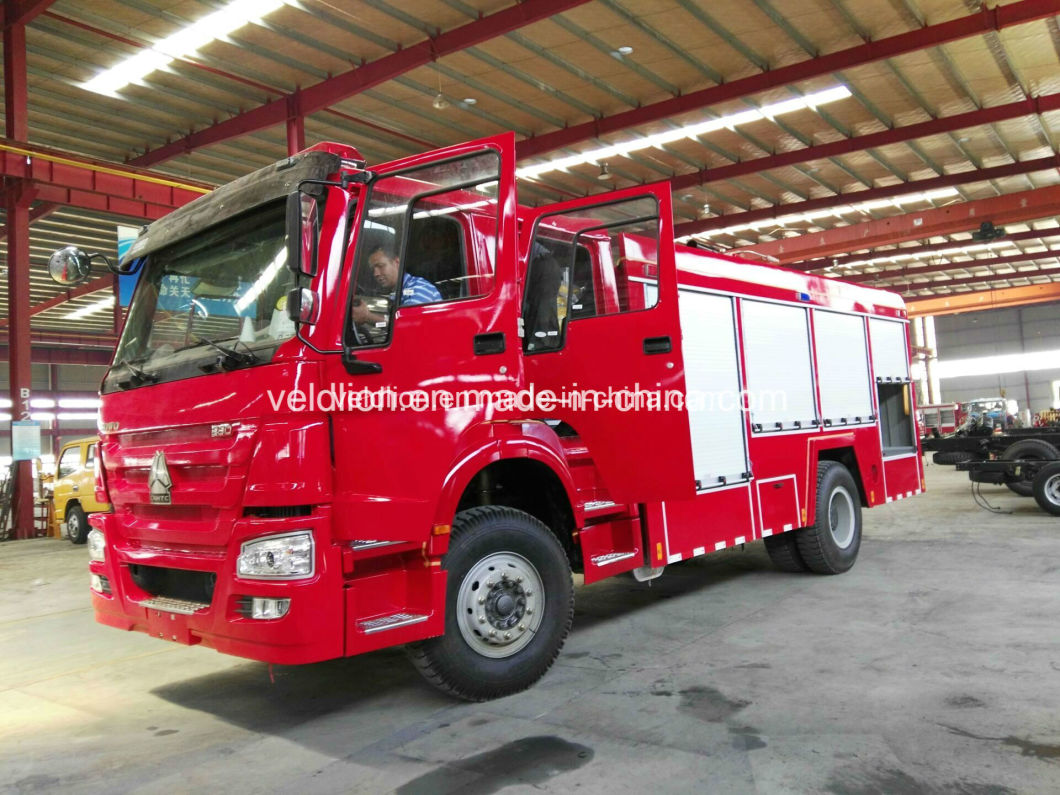 China Manufacturers 4*2 Sinotruk Brand Fire Fighting Truck / Fire Truck for Sale