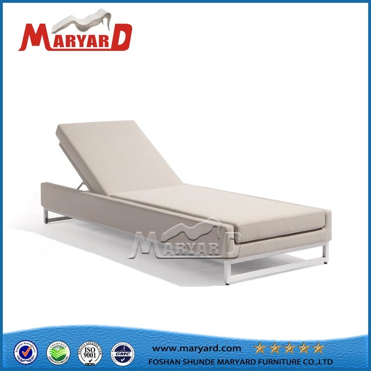 Outdoor Adjustable Back Fabric Chaise Lounge