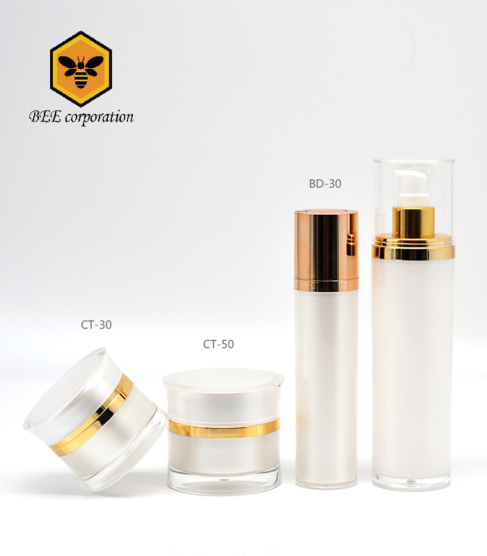 Airless Pump Bottle with Base Unique Shaped Bottles Cosmetic Cream Jar (BD-30)