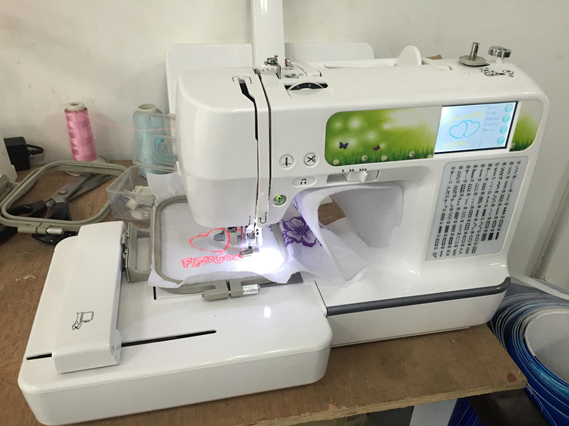 Wonyo 110*240mm Home Embroidery and Sewing Machine Wy960