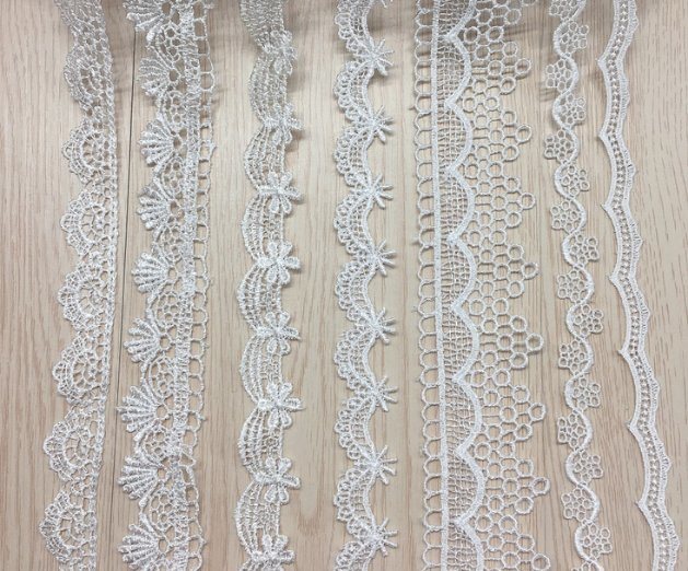 More Design Choice Chemical Embroidery Lace for Garment (White)