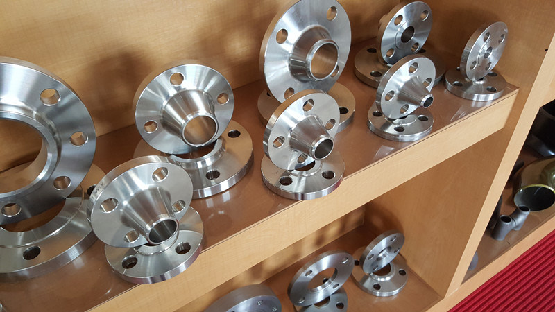 Alloy Steel and Stainless Steel Weld Neck Flange