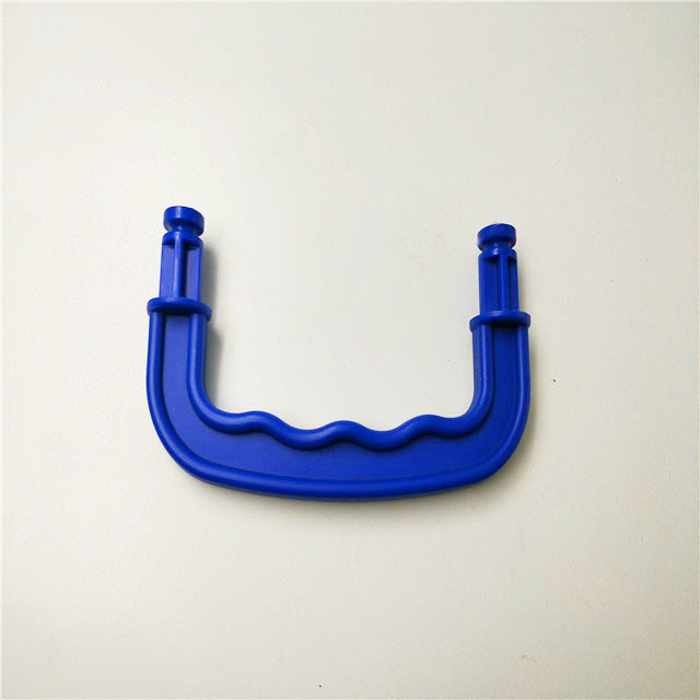 Custom Mold Design and Plastic Injection Mold PP Plastic Handle Grip