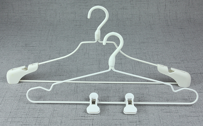 High Quality Metal Clothes Hanger with Non-Slip Shoulders and Clips