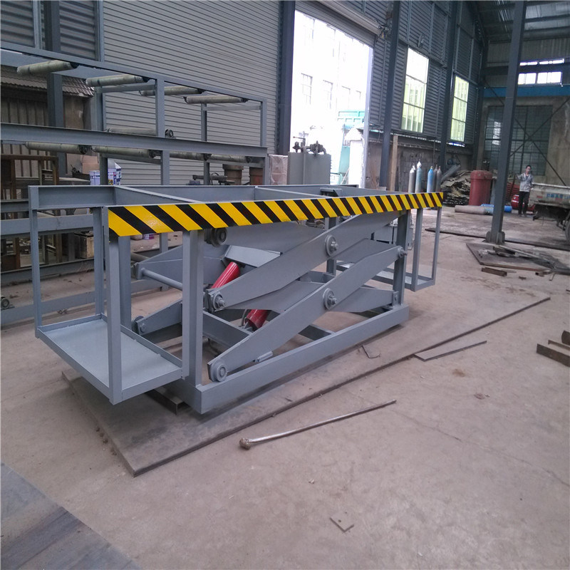 Hydraulic Woodworking Lift Table for Plywood Making Machine