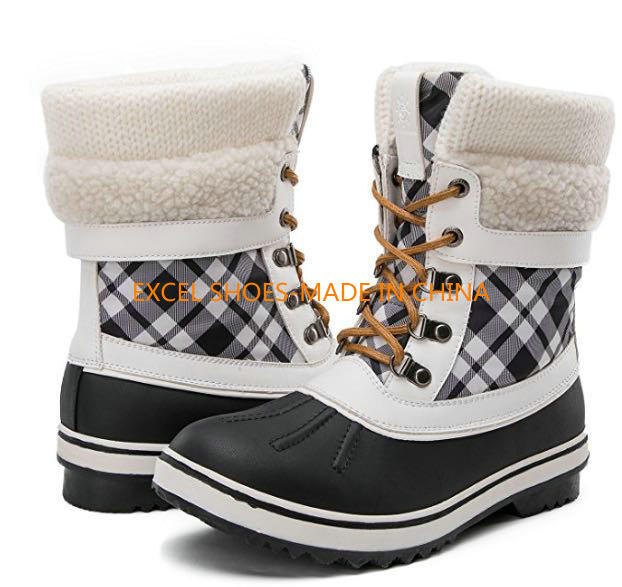 Fashion Hot Sale Classic Snow Boots for Lady