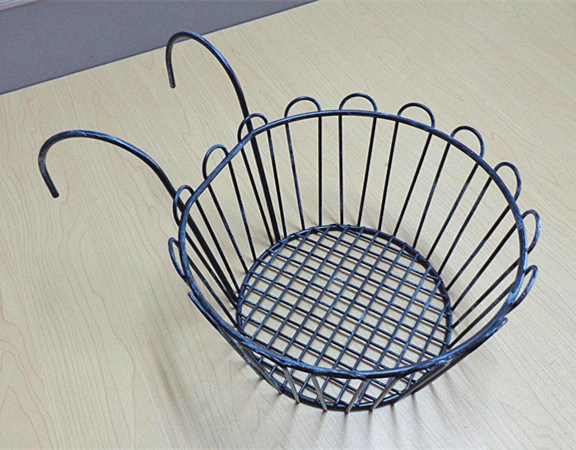 Over Door Metal Handing Storage Basket