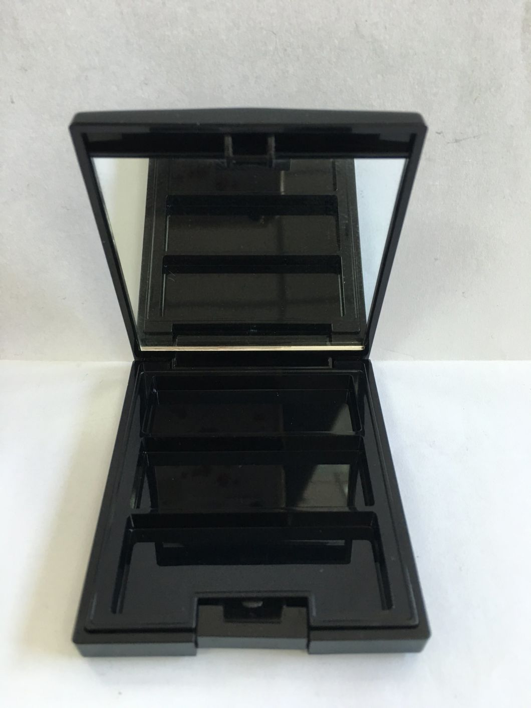 Square Plastic Eyeshadow Compact Case