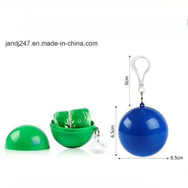 PE Disposible Raincoat Ball with Keyring and Customized Logo Printed in Guangzhou