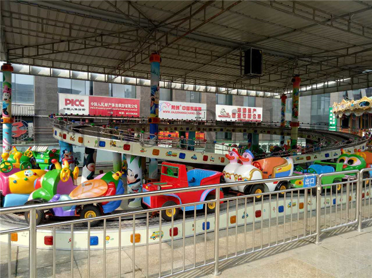 Chinese Amusement Park Mini Electric Train, Amusement Kiddy Rides Mini Shuttle for Sale
