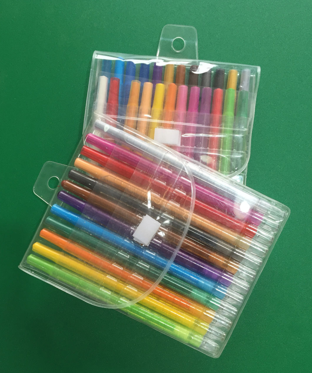 Hot Sell Stationery Colorful Clear Plastic Twistable Wax Crayons Set