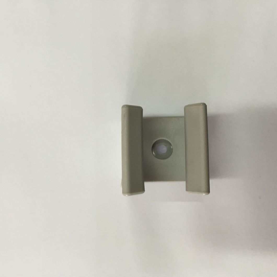 Plastic Clip for 3mm Pipe (BR-PP-070)