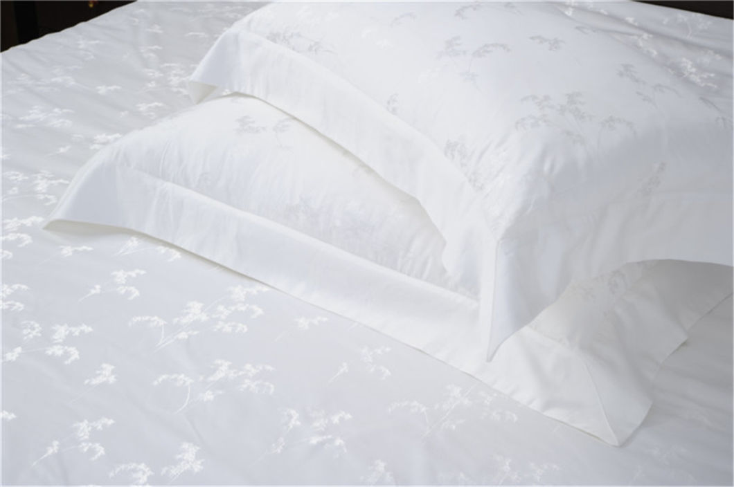 Deluxe Hotel Jacquard Bedding King Custom Comforter Bedding Quilt