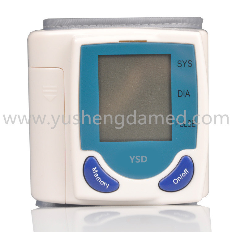 Hospital Equipment Automatic Arm Type Digital Blood Pressure Monitor