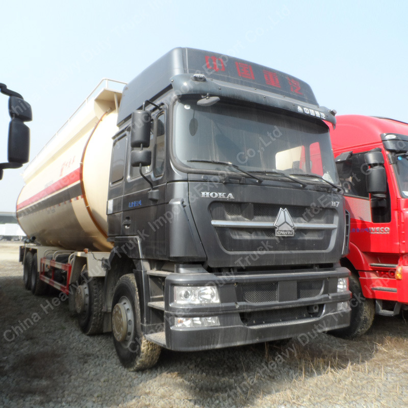 30-40ton Zz5317n3867A Bulk Cement Truck /Powder Tank Truck