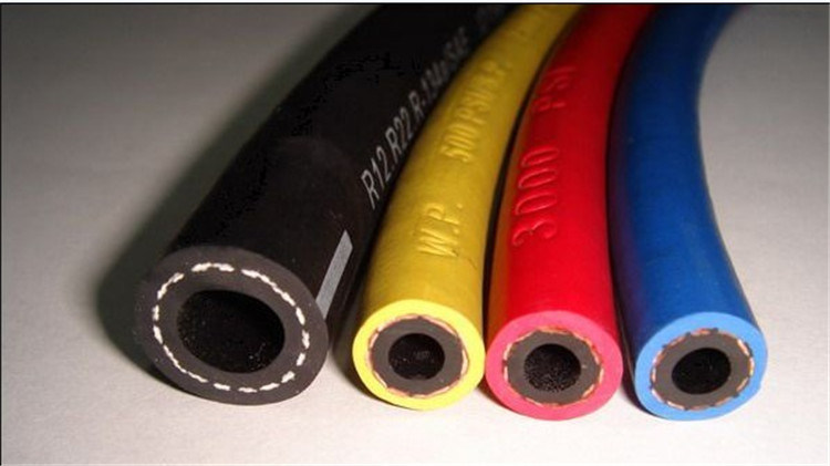 China Factory Price Rubber Oil Hose