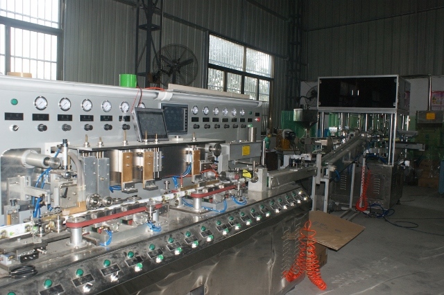 Aluminum-Plastic Laminate Tube Making Machine (B. GLS-III)