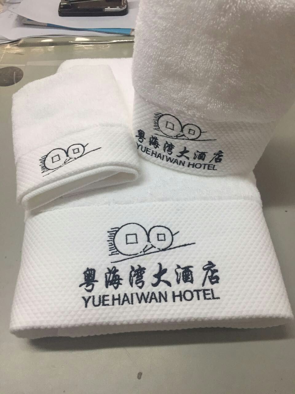 Promotional 100% Cotton Hotel Home Beach / Bath / Face / Hand Towels