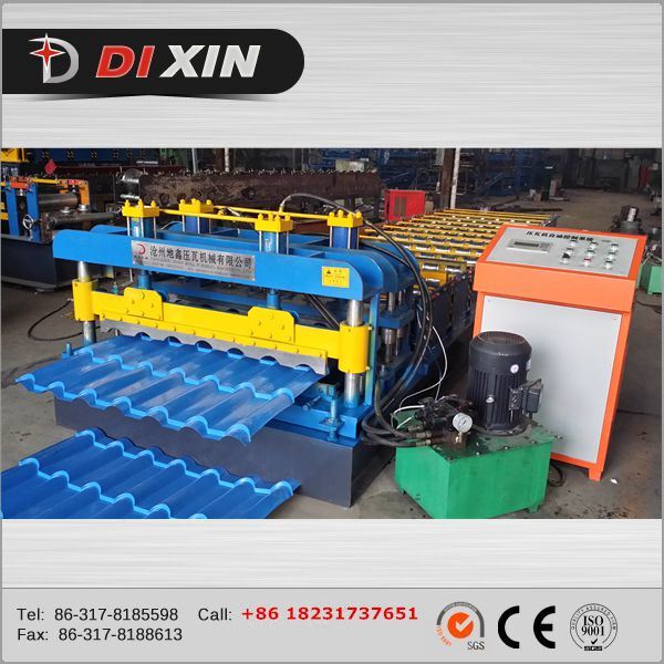 China Color Coated Roofing Sheet Steel Profile Roll Forming Machine