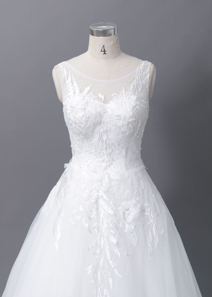 China Supply All Kinds of New Arrival Sweetheart Neckline Wedding Dress