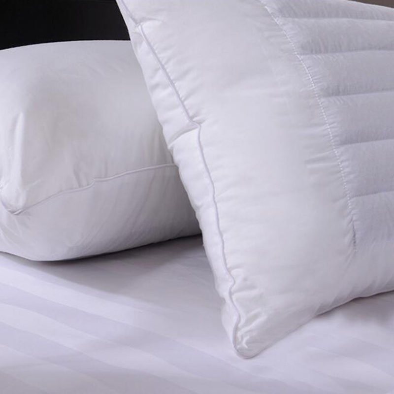 White Color Hotel Buckwheat Pillow