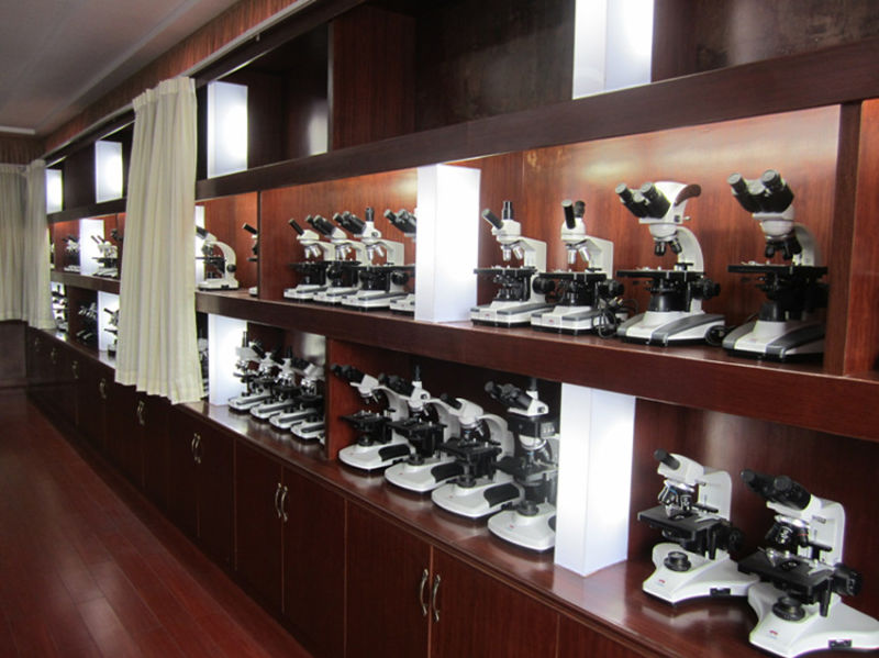 Binocular Biological Microscope for Laboratory Use