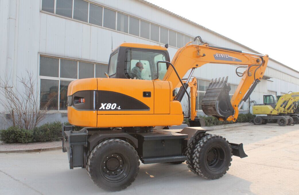 8ton Wheel Excavator with Yanmar Engine Tier III Good Quality Good Price Digger for Sale