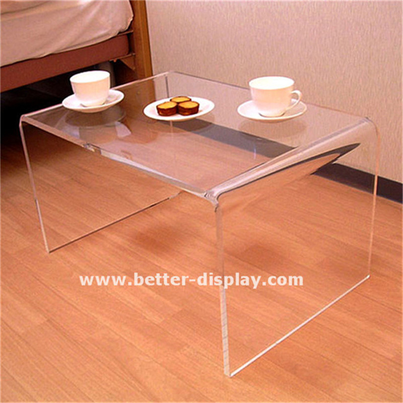 Acrylic Crystal Clear Organic Glass Chair (BTR-Q3008)