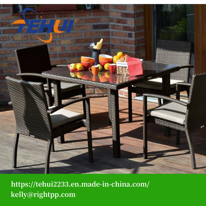 Th1203 Rattan Dining Set Flat PE Black Garden Furniture
