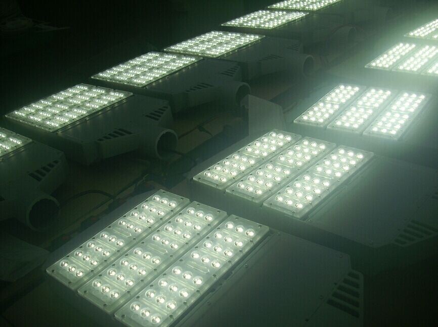 Factory Offer 300W LED SMD Street Lamp, High Power LED Street Light with Best Price